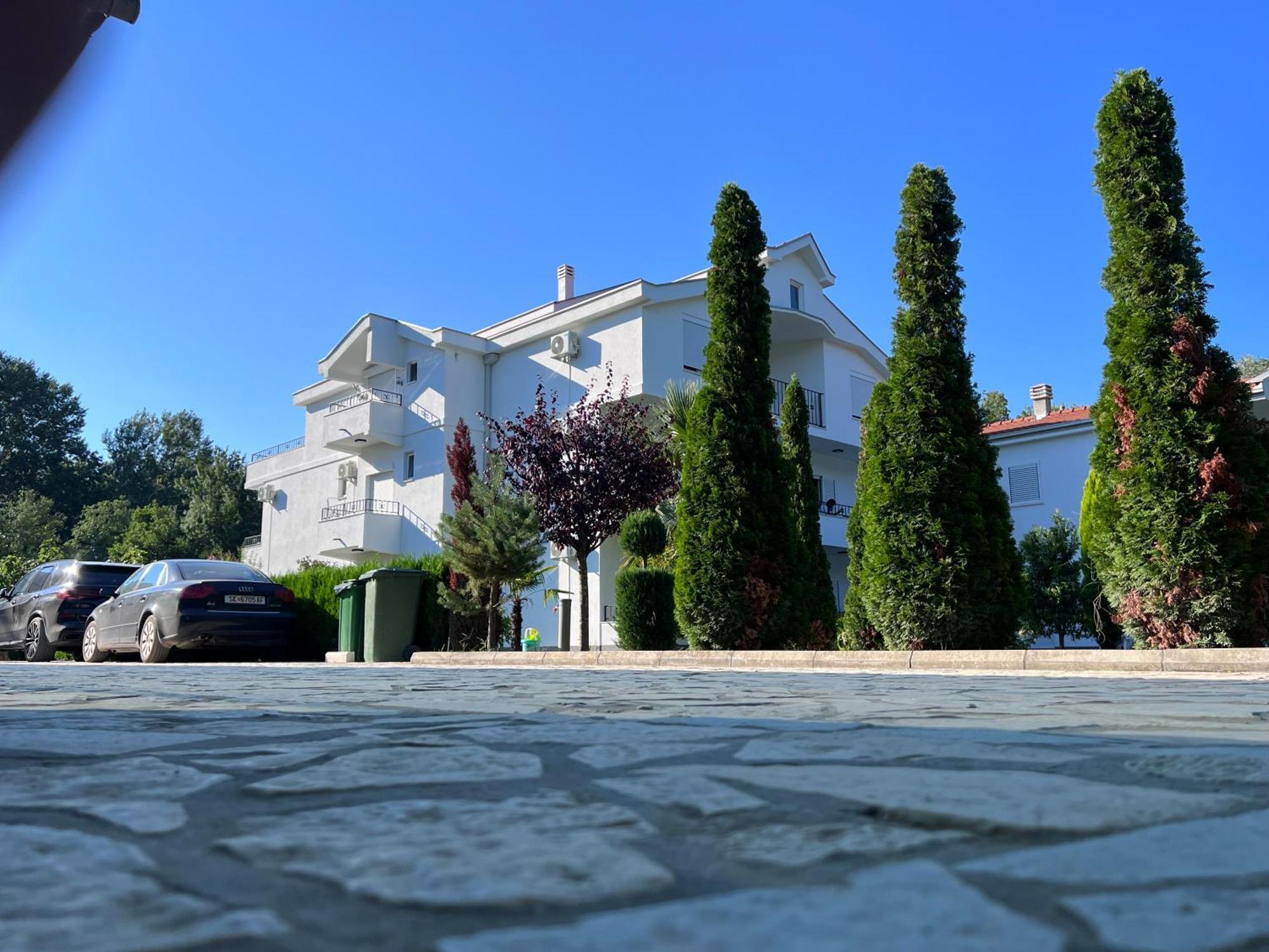 Residence Leora Ulcinj Exterior foto